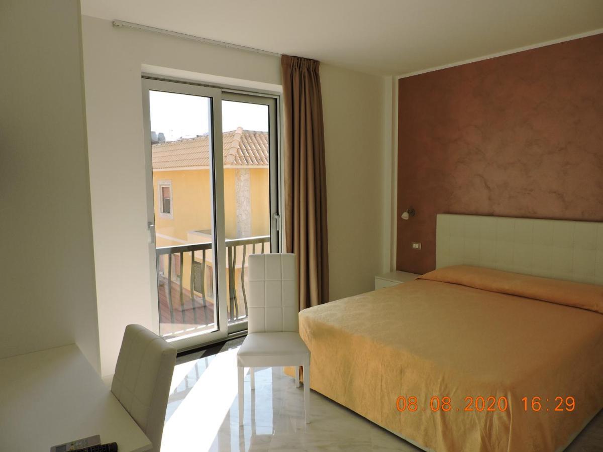 B&B Aquila Reale Portopalo Di Capo Passero Extérieur photo