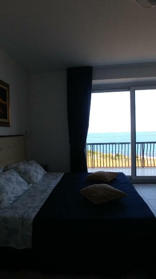 B&B Aquila Reale Portopalo Di Capo Passero Extérieur photo