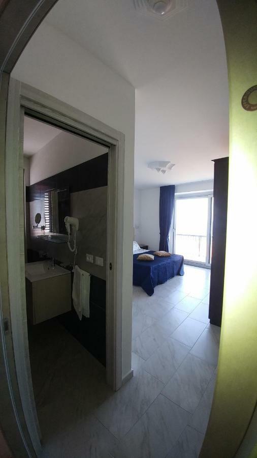 B&B Aquila Reale Portopalo Di Capo Passero Extérieur photo
